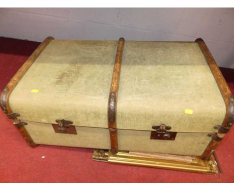 A canvas bound trunk; together with a made-up mahogany unfitted box (2)
