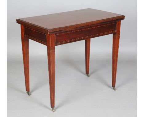 An Edwardian mahogany and satinwood crossbanded fold-over card table, height 77cm, width 89cm, depth 50.5cm, together with an