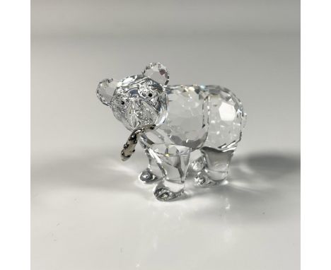 Gorgeous clear crystal bear figure with a silver colored metal fish in his mouth from Rare Encounters group. Swarovski swan m