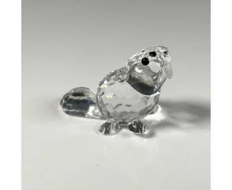 Adorable clear crystal beaver figure with frosted teeth from Endangered Species group. Gorgeous crystal cut in its body. Swar