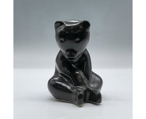 Adorable glazed ceramic figure of a seated bear. Marked Pigeon Forge Pottery D. Ferguson. Artist: D. FergusonIssued: 20th cen