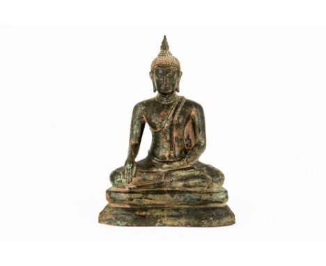 antique Siamese "Buddha" sculpture in bronzeAntieke Thaise sculptuur in brons : "Zittende Boeddha"  -  hoogte : 30,2 cm