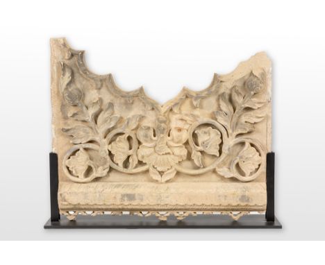 18th Cent. Indian Bikaner architectural element of a Mughal palace in stone with sculpted ornamentationINDIA / BIKANER  -  18