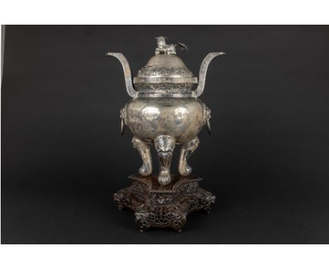 nice 'antique' Chinese Zeewo signed lidded pot (incense burner) in marked silver with a dragons' decor - with its wooden base