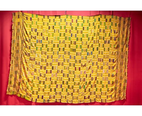 large African Ghana silk coat of an Ashanti chief AFRIKA  -   GHANA grote mantel van een chef van de Ashanti in geweven zijde