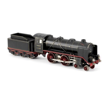 MÄRKLIN 0 gauge 20 volt electric DR 4-4-0 locomotive and tender, circa 1935In original box, locomotive Cat. ref E70/12920 and