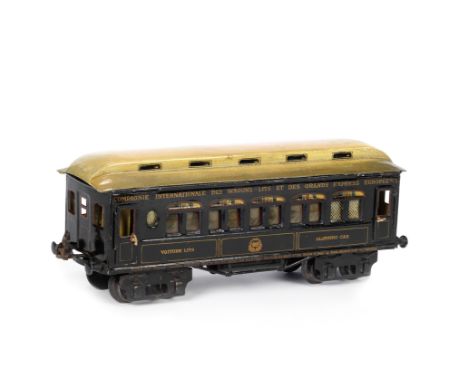 MÄRKLIN gauge I CILW bogie Sleeping car, 1930Cat. ref. 1886, finished in blue with gold lettering, hinged doors, painted shad