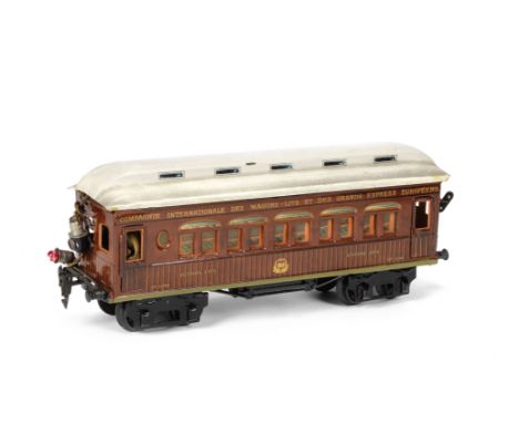 MÄRKLIN gauge I bogie C.I.W.L Sleeping car, circa 1926Cat. ref. 1894 finished in teak with gold lettering, hinged doors and h
