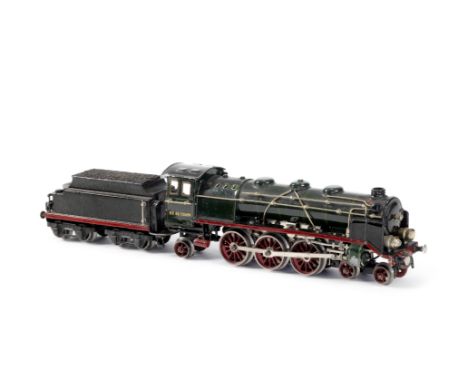 MÄRKLIN 0 gauge 20 volt electric 4-6-2 locomotive and tender, 1929-1931Cat. ref. HR64/13020, hand painted in green lined live