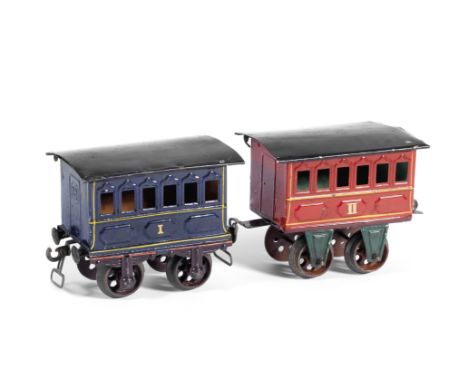 MÄRKLIN two gauge I 4-wheel Passenger coaches, circa 1900Cat. ref 1021B 1st class coach painted in dark blue with yellow and 