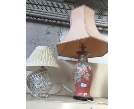 Glass table lamp and pottery table lamp 