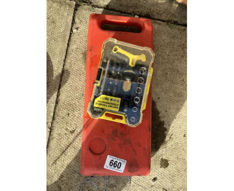 A brake pipe kit &amp; screwdriver set COLLECT ONLY