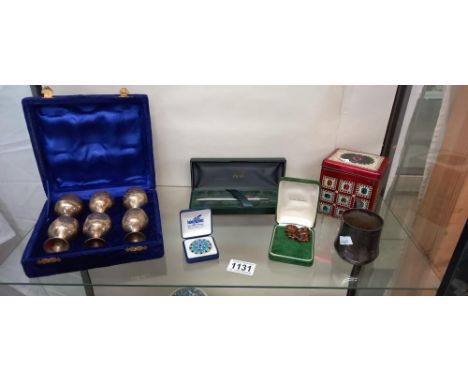 3 item of silver etc, 2 necklaces &amp; 1 bracelet &amp; 2 other items