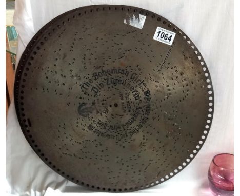 Five polyphon discsDiameter 40cm