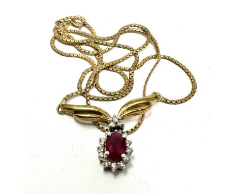 9ct gold diamond &amp; synthetic ruby pendant necklace (3.9g) 