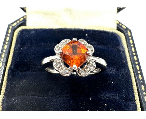 9ct white gold fire opal &amp; diamond ring weight 3.8g 