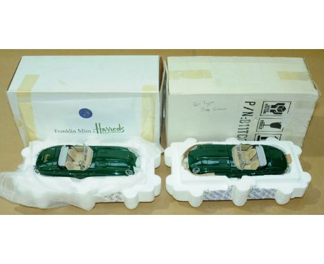 Franklin Mint - a boxed pair of 1:24th Scale Jaguar E-type's comprising of  B11TC05 1961 E-Type Opentop and B11ZG23 Harrods 1