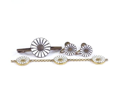 Georg Jensen Danish silver and enamel daisy pattern jewellery, including brooch, bracelet (A/F) and earrings (3) 