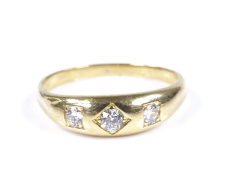 An 18ct gold 3-stone diamond gypsy ring, setting height 5.6mm, size T, 4.4g 