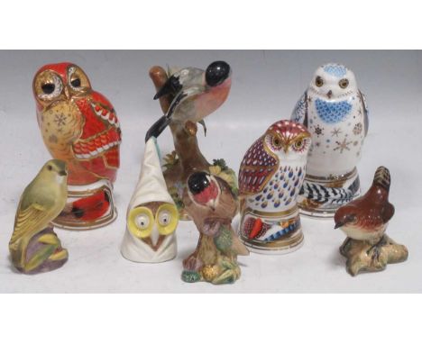 Three Royal Worcester porcelain connoisseur collection model owls, to include Snowy Owl, Tawny Owl and Little Owl, a mid 20th