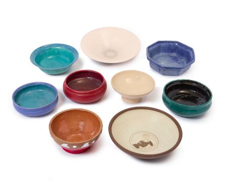 Studio Pottery,  20th century -   quantity of studio pottery comprising a raku fired bowl and eight further bowls;   glazed e