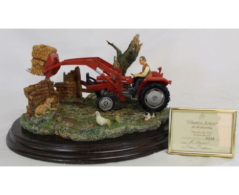 Country Artists "Hay for the Day" limited edition model (boxed)