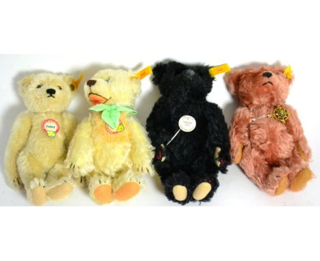 Four modern Steiff miniature bears comprising 'Petsy', 'Zotty', 'Tebbybär' and 'Tebbybär rosenholz' (4) 