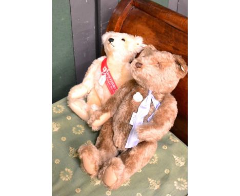 A Steiff limited edition mushroom coloured mohair jointed bear, tag numbered 02302, 'Teddybär 1951 Replica', with growler, 45