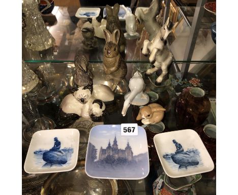 THREE ROYAL COPENHAGEN PIN DISHES, SZEILER  BUNNY RABBIT, SENESCHAL KITTEN GROUP AND POOLE RAT, RABBIT AND WREN FIGURES