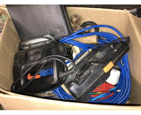 BOX CONTAINING PLANE, JIGSAW, SAWS AND TOOLS