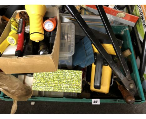 CRATE OF ASSORTED TOOLS AND A BOX OF TORCHES AND MAG LIGHTS 