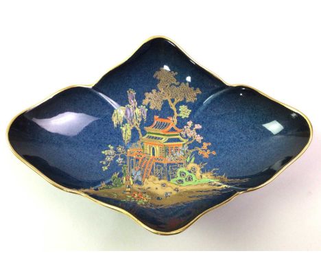 CARLTONWARE VASE AND DISH, ALONG WITH SIX ROYAL WORCESTER DISHES the Carltonware dish with Chinoiserie decoration, also a Roy
