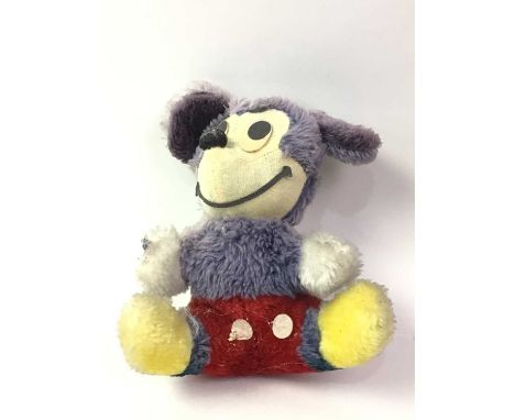 GROUP OF PUPPETS, including Sooty from Sooty and Sweep and other puppets