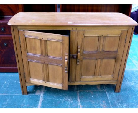 ERCOL SIDEBOARD