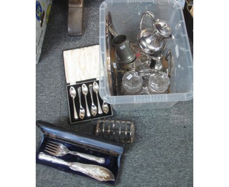 Box of mostly metalware to include; an English pewter tankard, plated items; toast rack, cutlery, ladle, coffee pot, two lidd