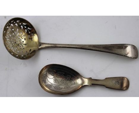 A GEORGE III SILVER SIFTER SPOON, having feather edge cut handle and pierced bowl, London 1798, and a silver "Fiddle" pattern
