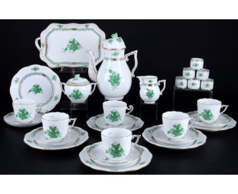 Herend Apponyi Vert Kaffeeservice für 6 Personen, coffee service for 6 pers.,28-teiliges Porzellan, Ungarn 20. Jahrhundert, b