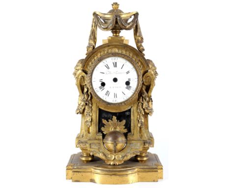 Bronze Kaminuhr-Gehäuse 18. Jahrhundert, bronze french mantel clock case 18th century,Frankreich 18. Jahrhundert, Bronzekorpu