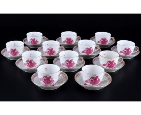 Herend Apponyi Purpur 12 Mokkatassen 1728, mocha coffee cups with saucers,Porzellan, Ungarn 20. Jahrhundert, blaue Firmenmark