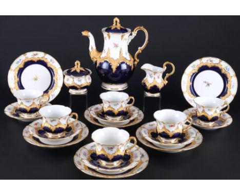 Meissen B-Form Streublümchen kobaltblau Kaffeeservice für 6 Personen, coffee service for 6 pers.,21-teiliges Porzellan, blaue