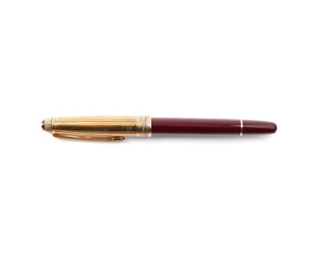 Montblanc Meisterstuck "Classique Bordeaux Doue" Fountain Pen, with striated silver gilt cap, stamped with 925 silver mark, s