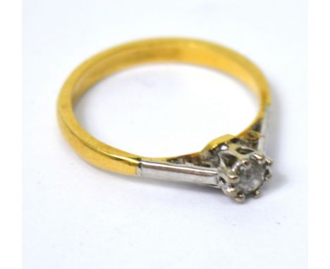 An 18ct yellow gold solitaire diamond ring, size L, approx 2.5g.