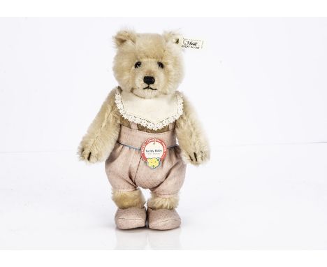 A small Steiff limited edition Teddy Baby Boy 1930 Blond 25, replica 1993,  653 of 7000, with certificate in original box -- 