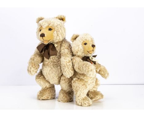 Two Steiff yellow tagged teddy  bears, blond mohair, Teddybär 46 and Teddybär 38 -- 18in. (46cm.) high