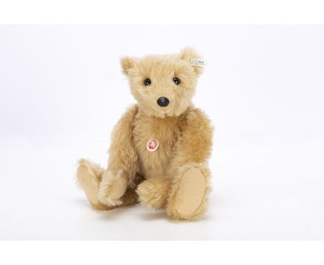 A Steiff limited edition 1993 Replica Bärle 35 PAB 1905, 1514 of 6000, in original box with certificate (box a little squashe