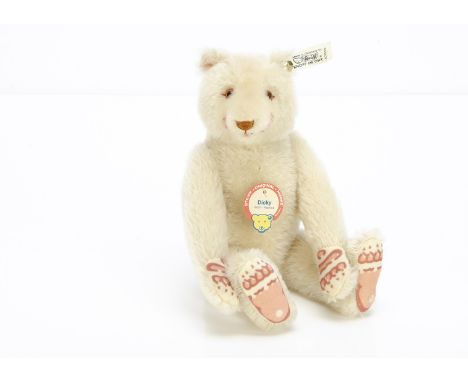 A Steiff limited edition replica Dicky 1930 White 33, 2400 of 7000, in original box with certificate, 1992