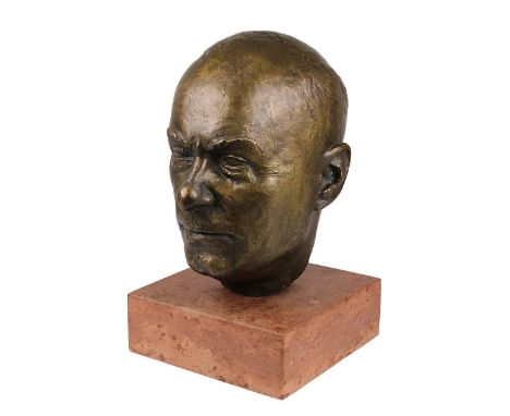 Siegle, Theo (Haßloch 1902 - 1973 Heidelberg), Portrait des Franz Josef Kohl - Weigand, Bronzekopf mit goldbrauner Patina, au