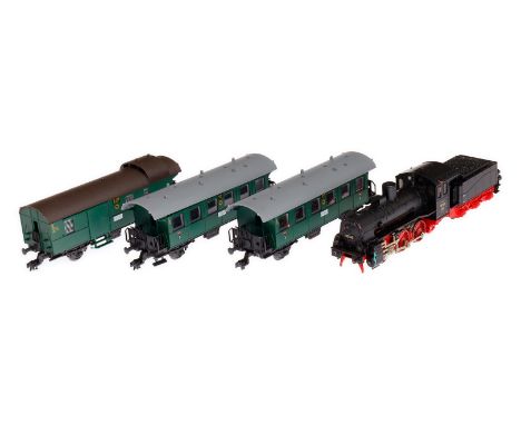 Fleischmann Zug, Spur H0, 2-Leiter, mit C-Schlepptenderlok ”53 320” und 3 Wagen, NV, Z 3