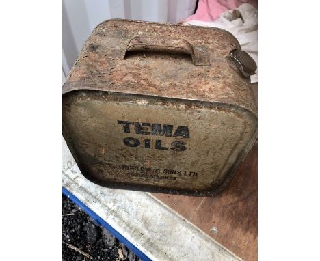 Vintage Tema Oils Barrel G Thurlow &amp; sons Stowmarket 36 x 36 cm 23 deep
