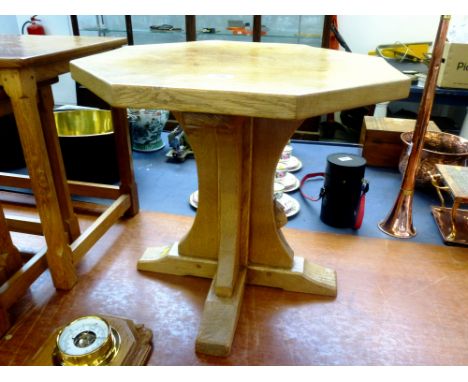 MOUSEMAN OCTAGONAL TABLE APPROX 18.5" X 20" X 19.5"